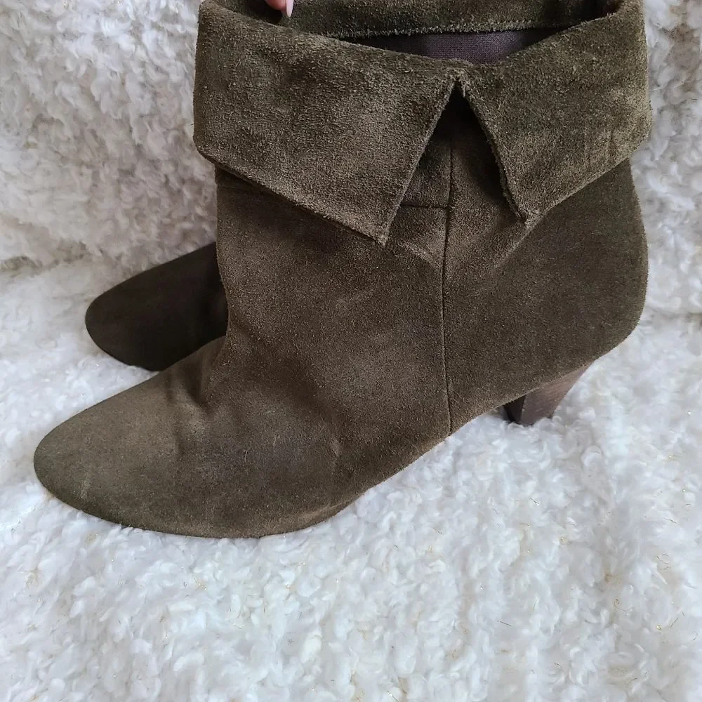 Free People Adella Boot‎ Suede Sage Green Bootie sz 38